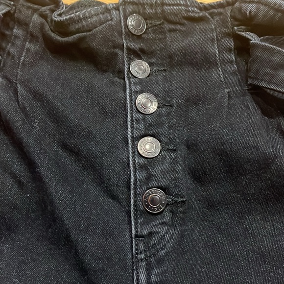 American Eagle outfitters button fly with belt mom Jean shorts size 12 . - Picture 2 of 10